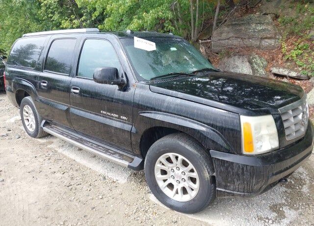 2004 CADILLAC Escalade