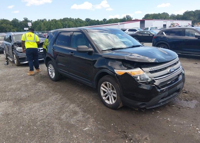 2015 FORD Explorer