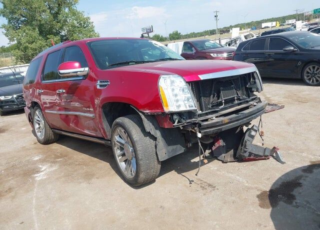 2014 CADILLAC Escalade