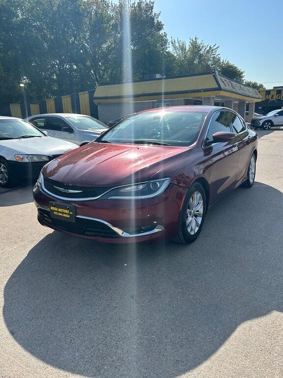 2015 CHRYSLER 200