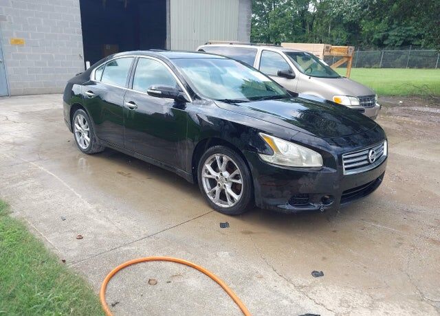 2013 NISSAN Maxima