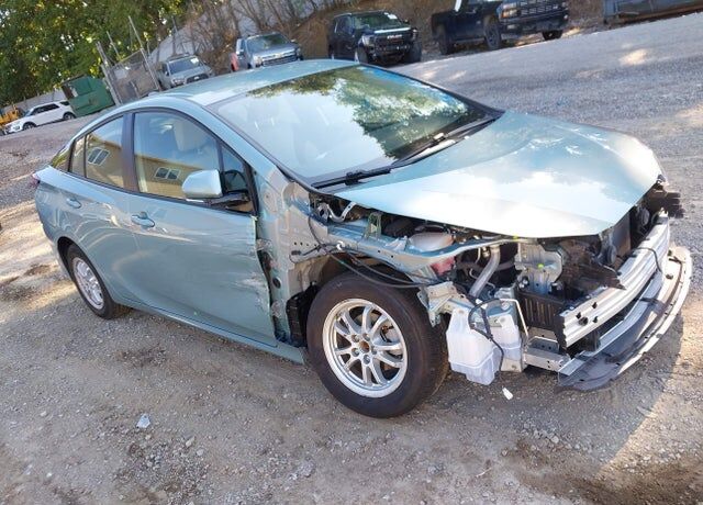 2020 TOYOTA PRIUS