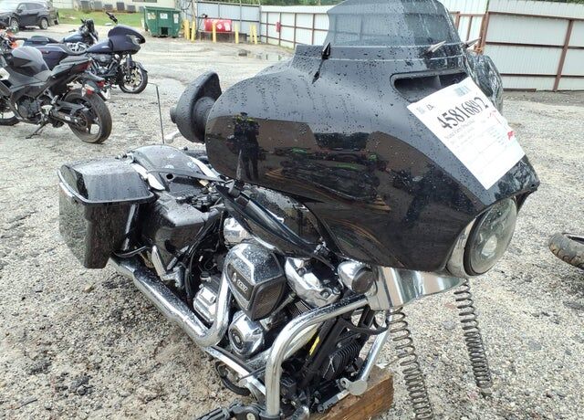 2023 HARLEY DAVIDSON FLHX / Street Glide