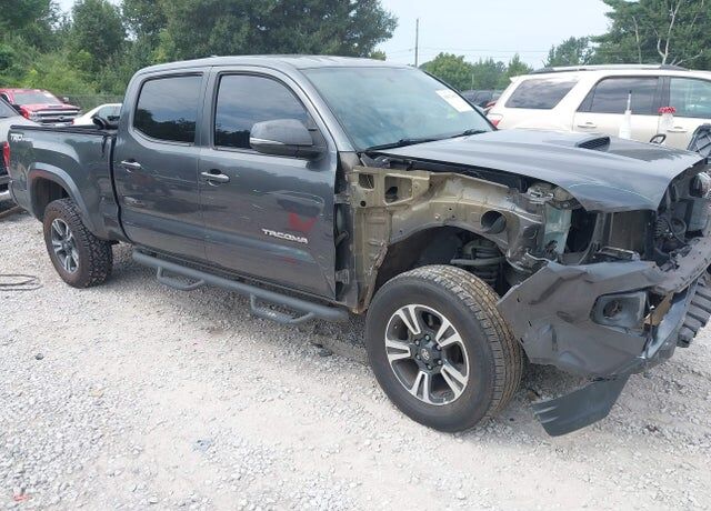 2016 TOYOTA Tacoma