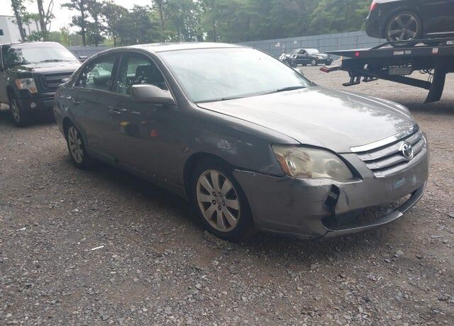 2007 TOYOTA Avalon