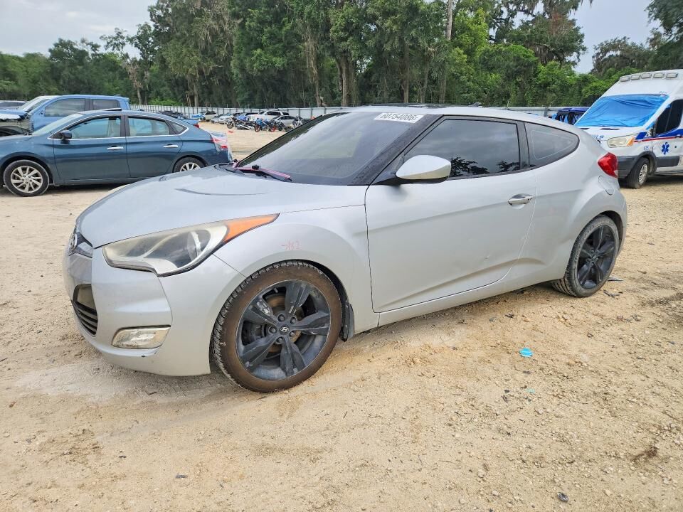 2014 HYUNDAI Veloster