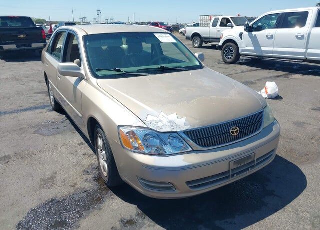 2001 TOYOTA Avalon