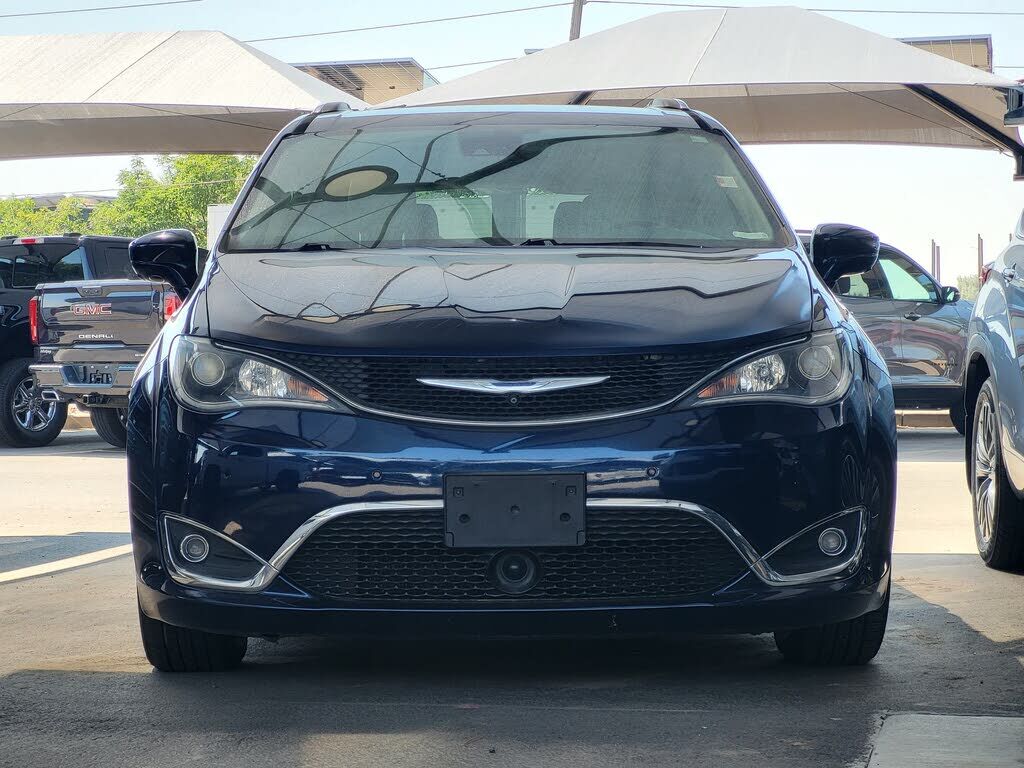 2017 CHRYSLER Pacifica