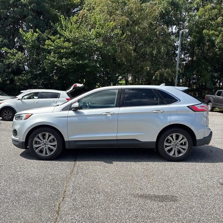 2019 FORD Edge