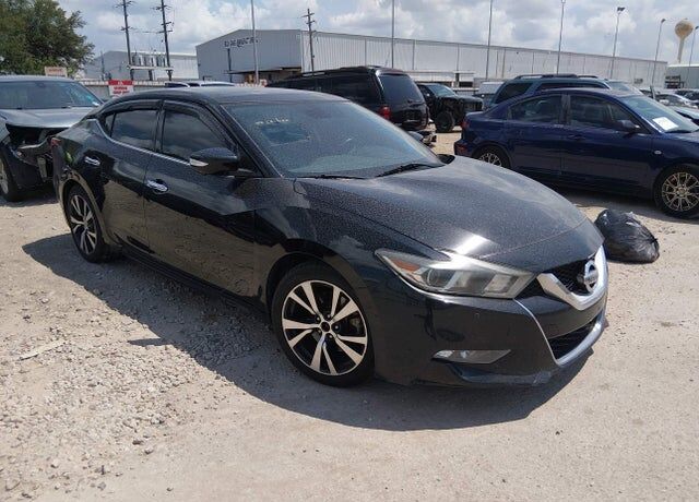 2017 NISSAN Maxima