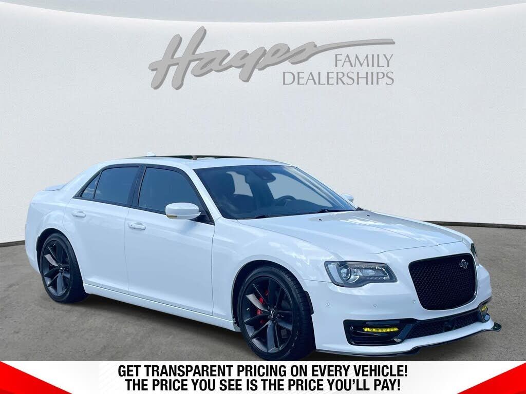 2023 CHRYSLER 300