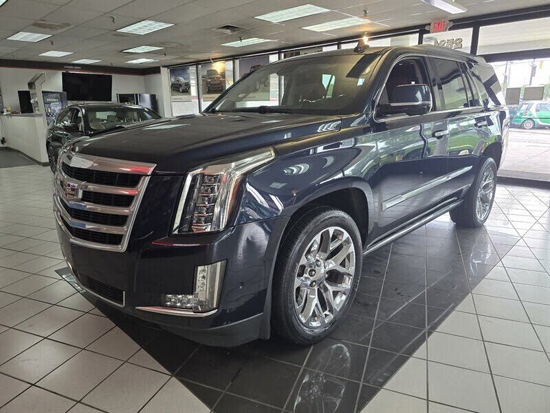 2018 CADILLAC Escalade