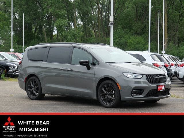 2025 CHRYSLER Pacifica