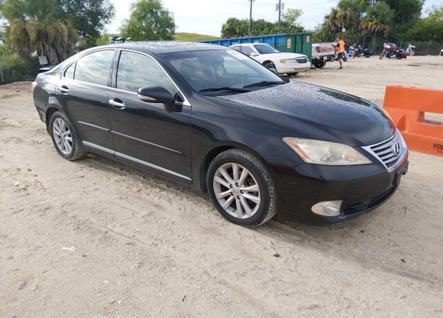 2011 LEXUS ES