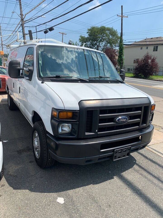 2009 FORD E-150