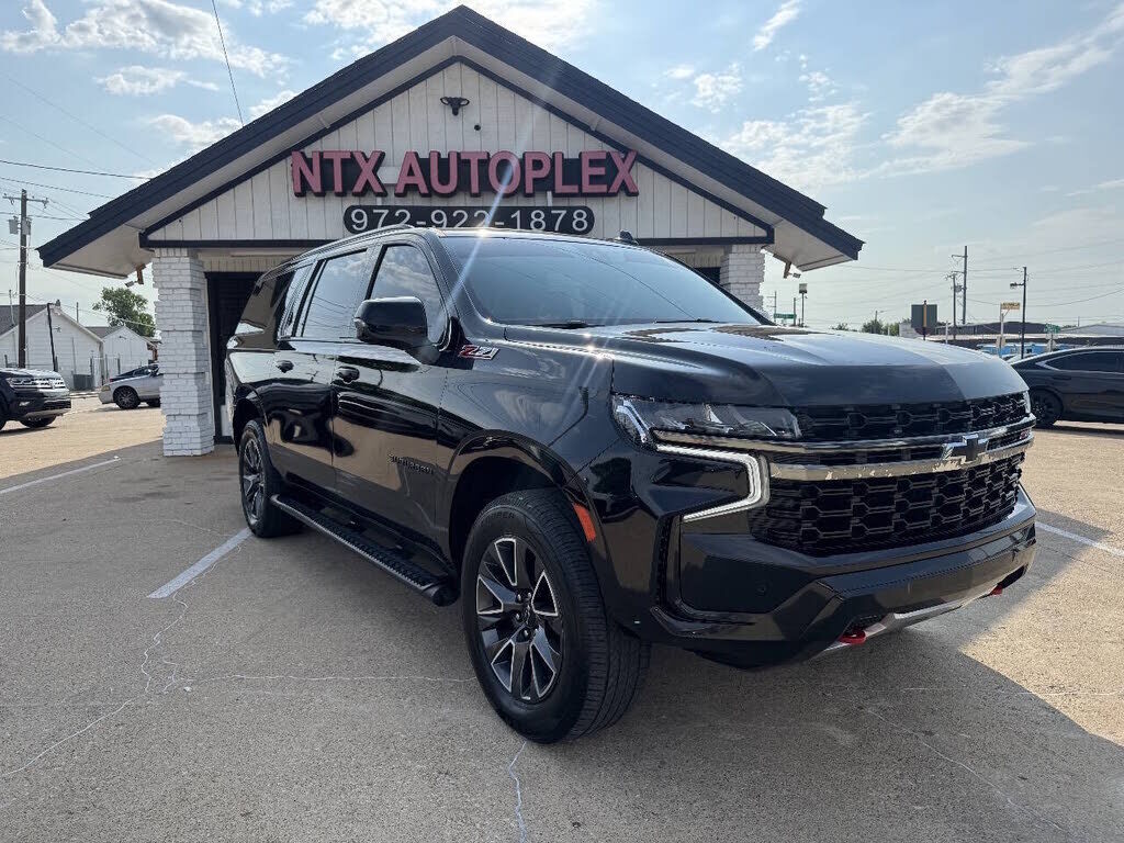 2022 CHEVROLET Suburban
