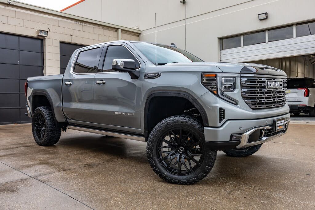 2025 GMC Sierra