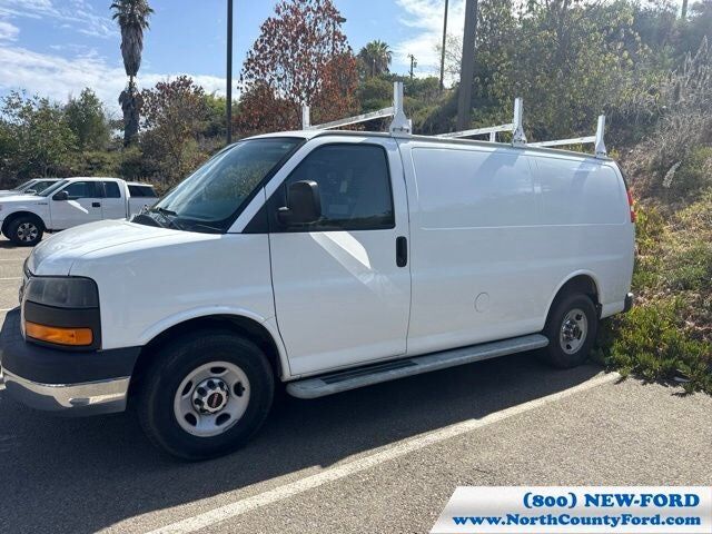 2014 GMC Savana