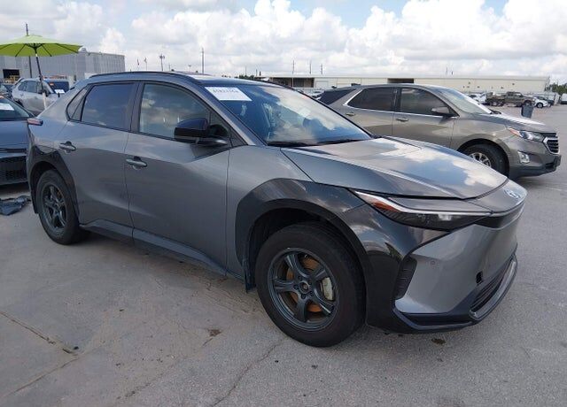 2025 TOYOTA bZ4X