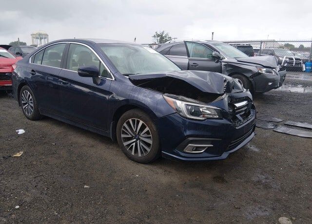 2018 SUBARU Legacy