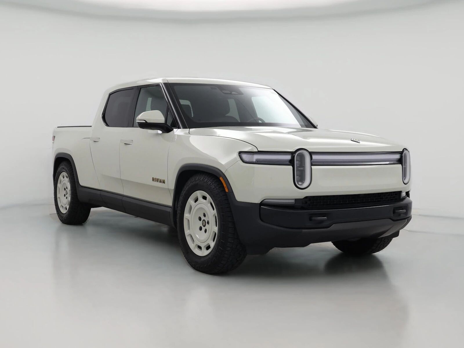 2025 RIVIAN R1T