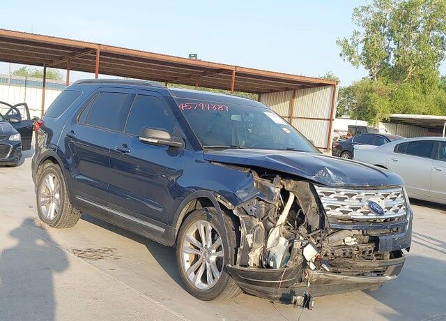 2019 FORD Explorer