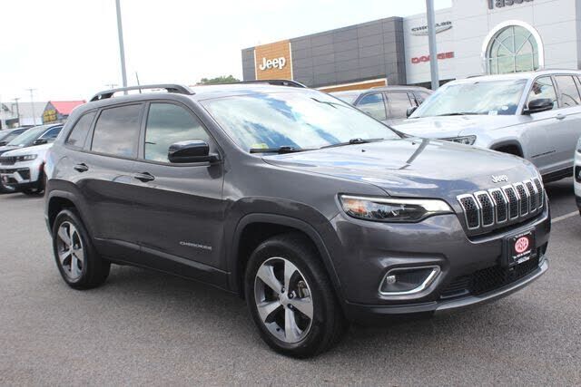 2022 JEEP Cherokee