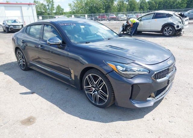 2022 KIA Stinger