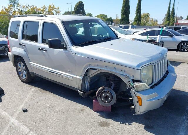 2012 JEEP Liberty