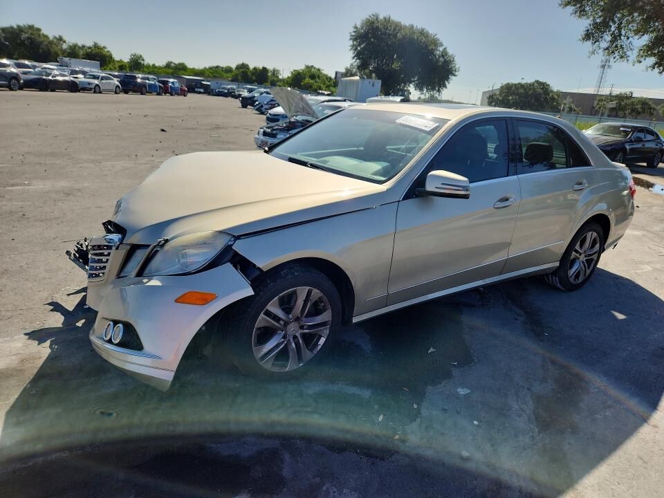 2010 MERCEDES-BENZ E-Class
