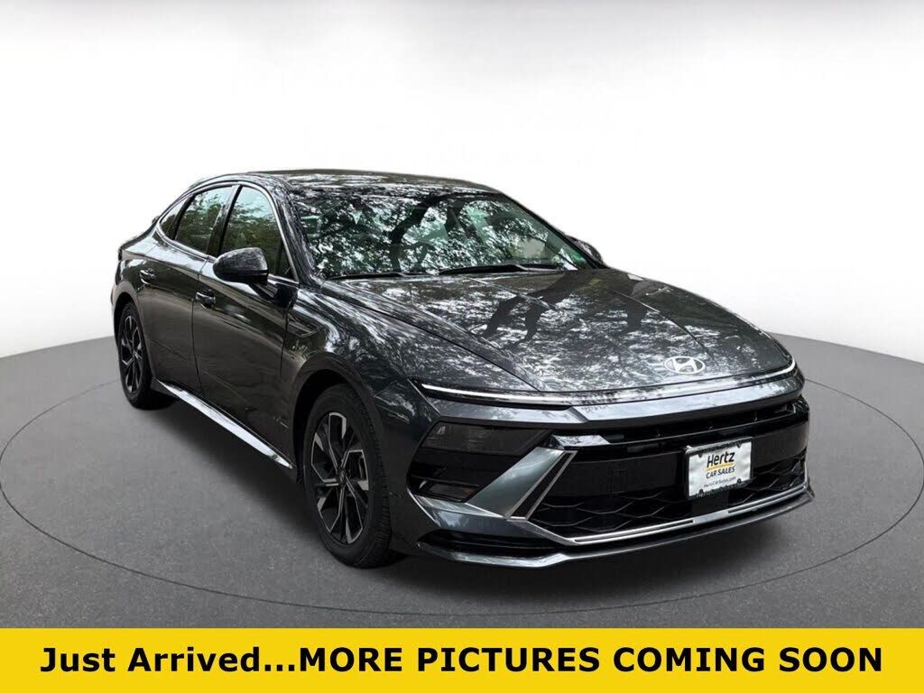 2025 HYUNDAI Sonata
