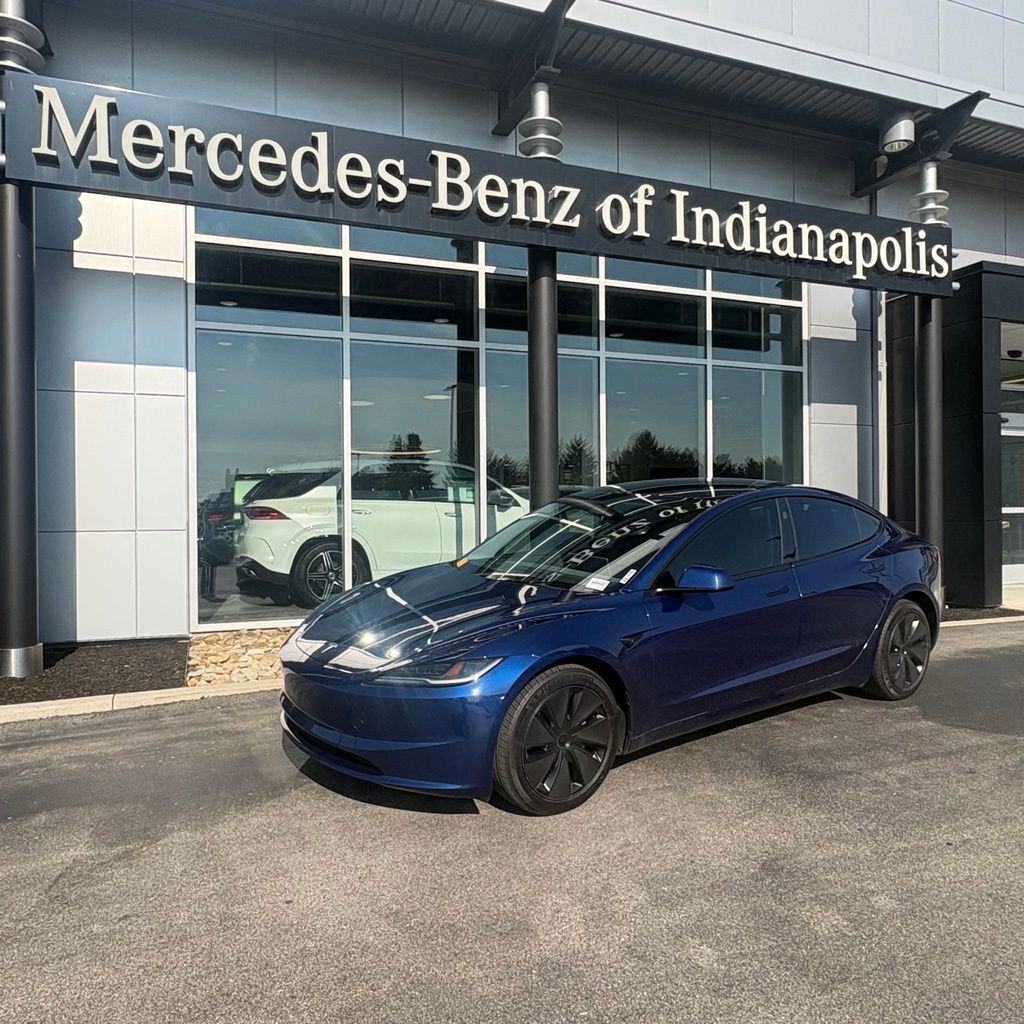 2024 TESLA Model 3