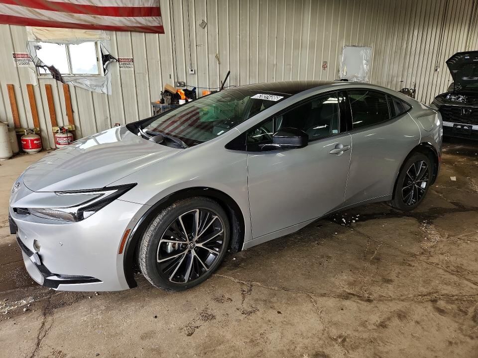 2023 TOYOTA PRIUS