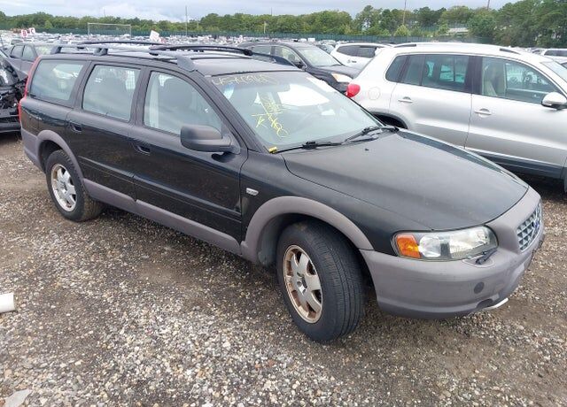 2002 VOLVO V70