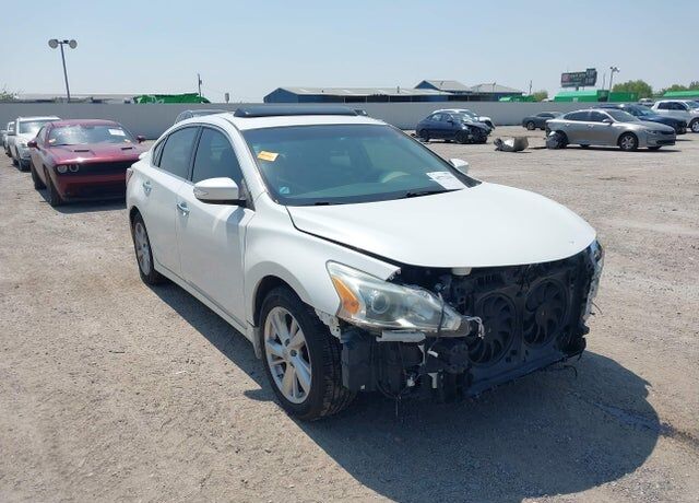 2015 NISSAN Altima