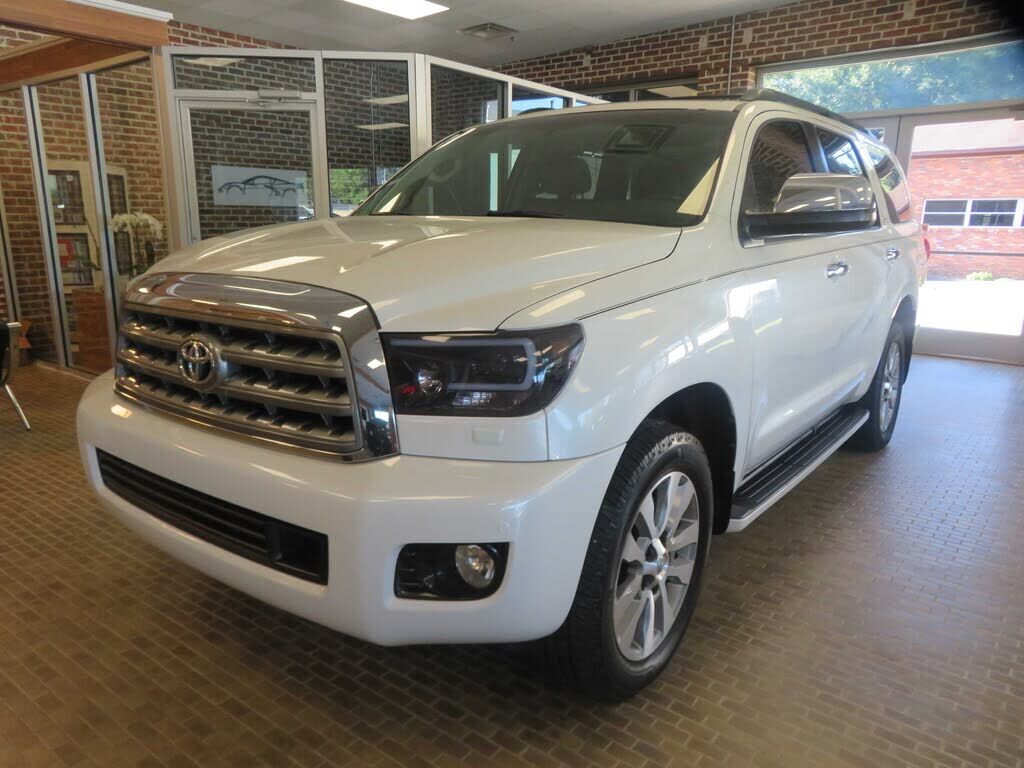 2012 TOYOTA Sequoia