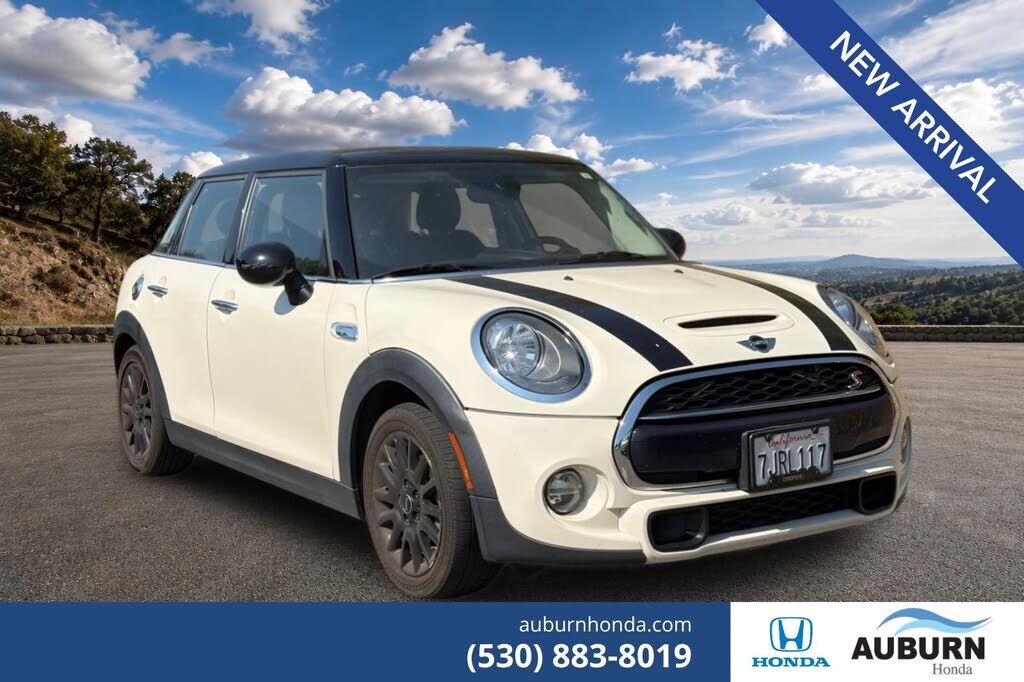 2015 MINI Hardtop