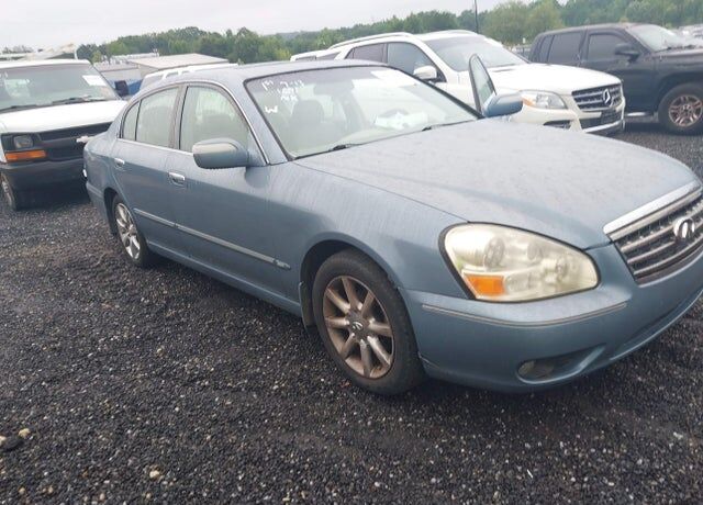 2005 INFINITI Q45