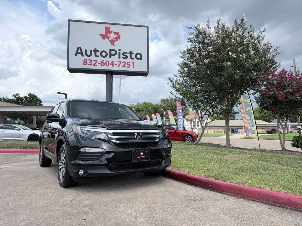 2017 HONDA Pilot