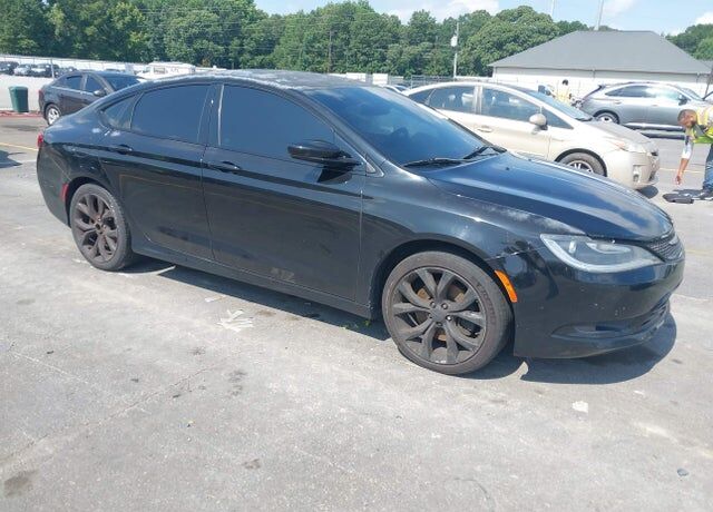 2015 CHRYSLER 200