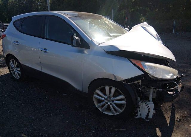 2012 HYUNDAI Tucson