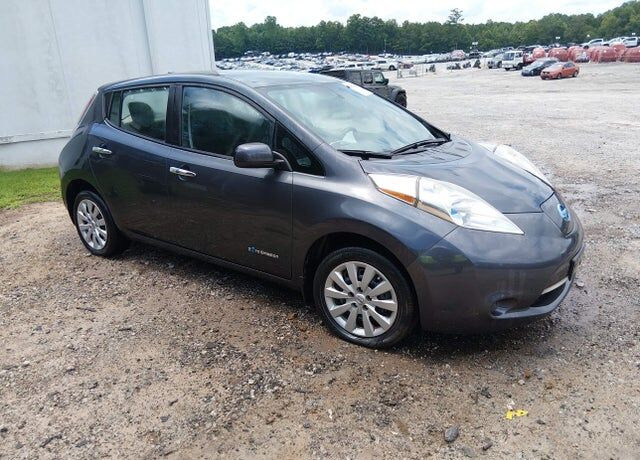 2013 NISSAN Leaf