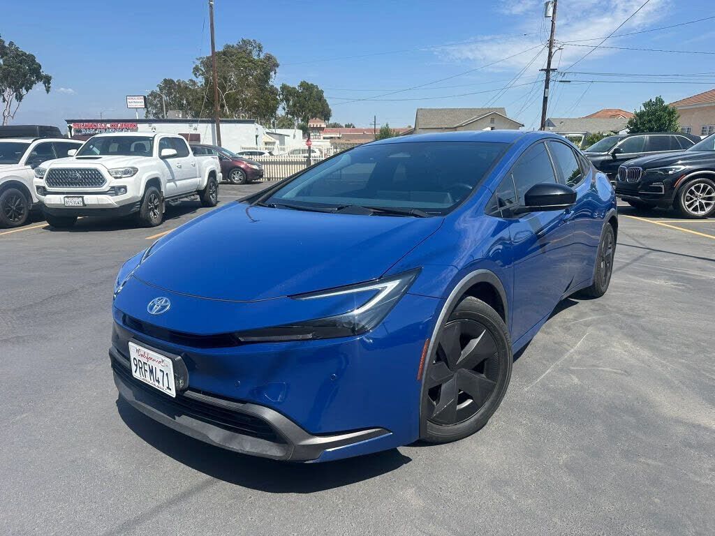 2023 TOYOTA PRIUS