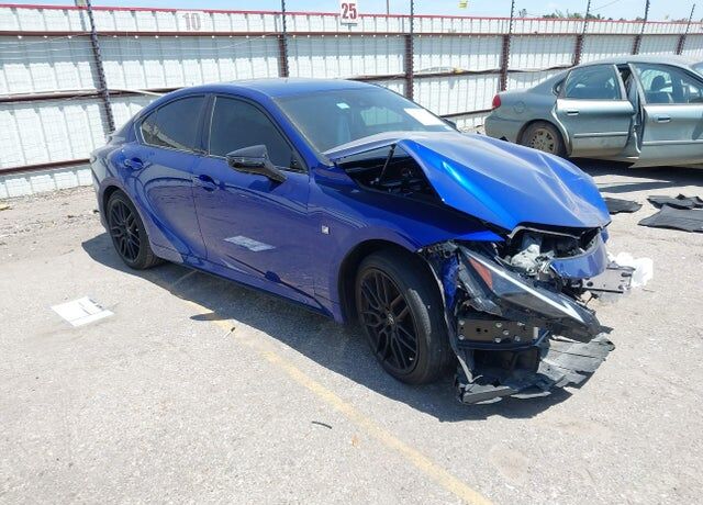 2024 LEXUS IS