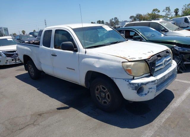 2005 TOYOTA Tacoma