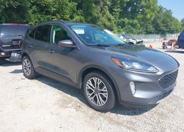 2022 FORD Escape