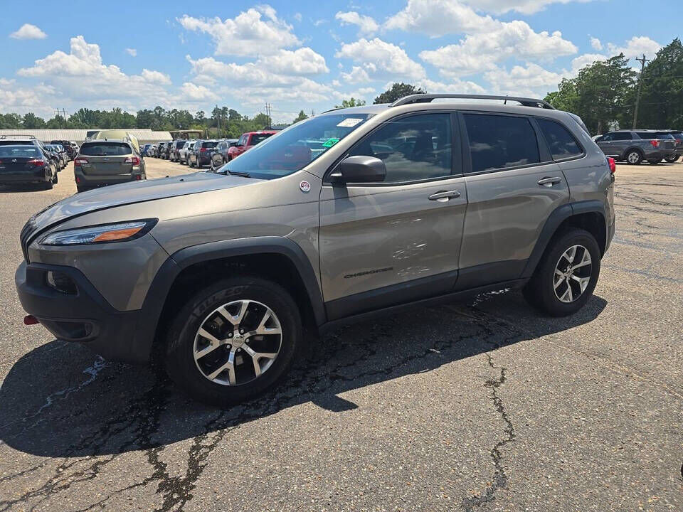 2017 JEEP Cherokee