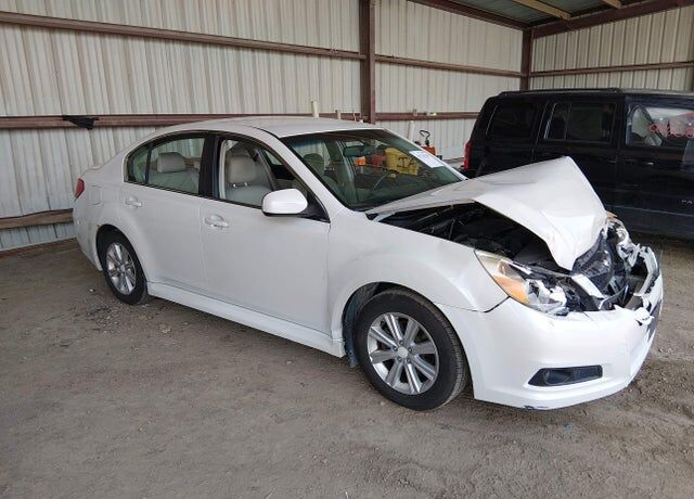 2010 SUBARU Legacy