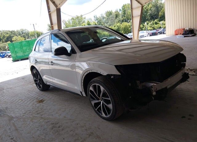 2022 AUDI SQ5