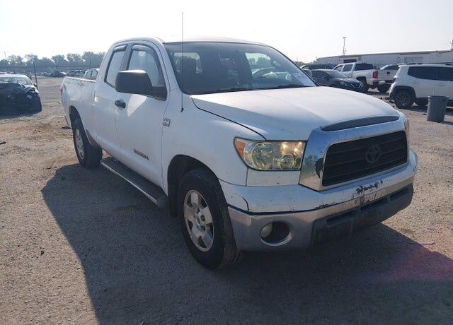 2008 TOYOTA Tundra